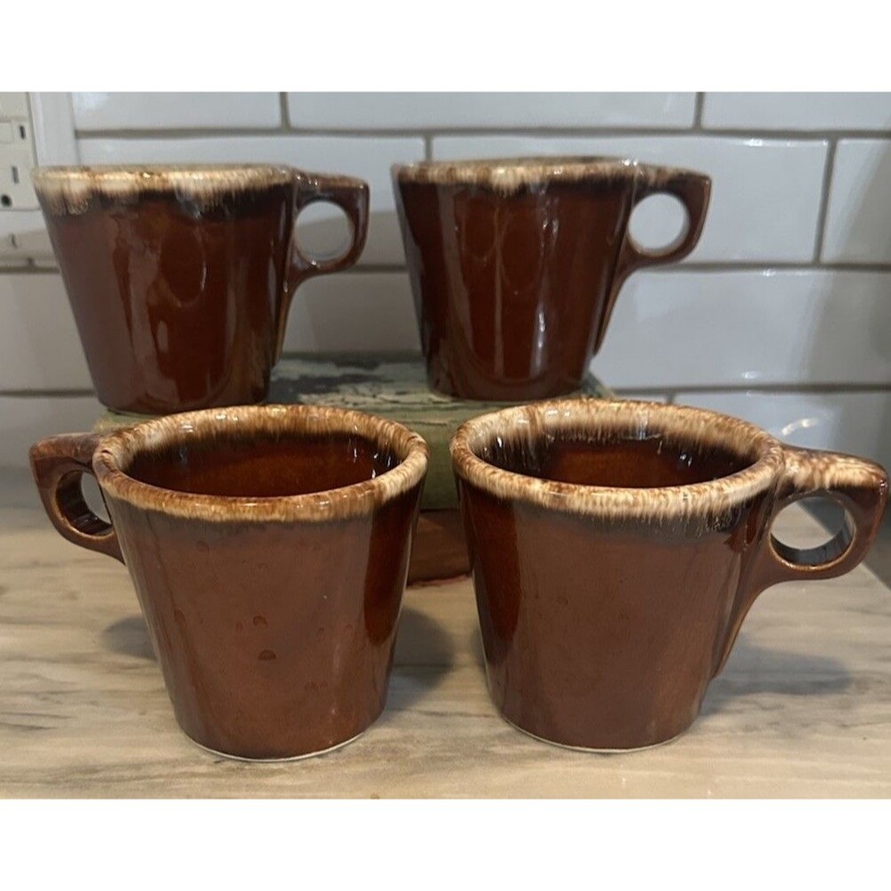 Vintage Mid Century 1960’s Hull Drip Glaze Coffee Hot Chocolate Cups Set Of 4